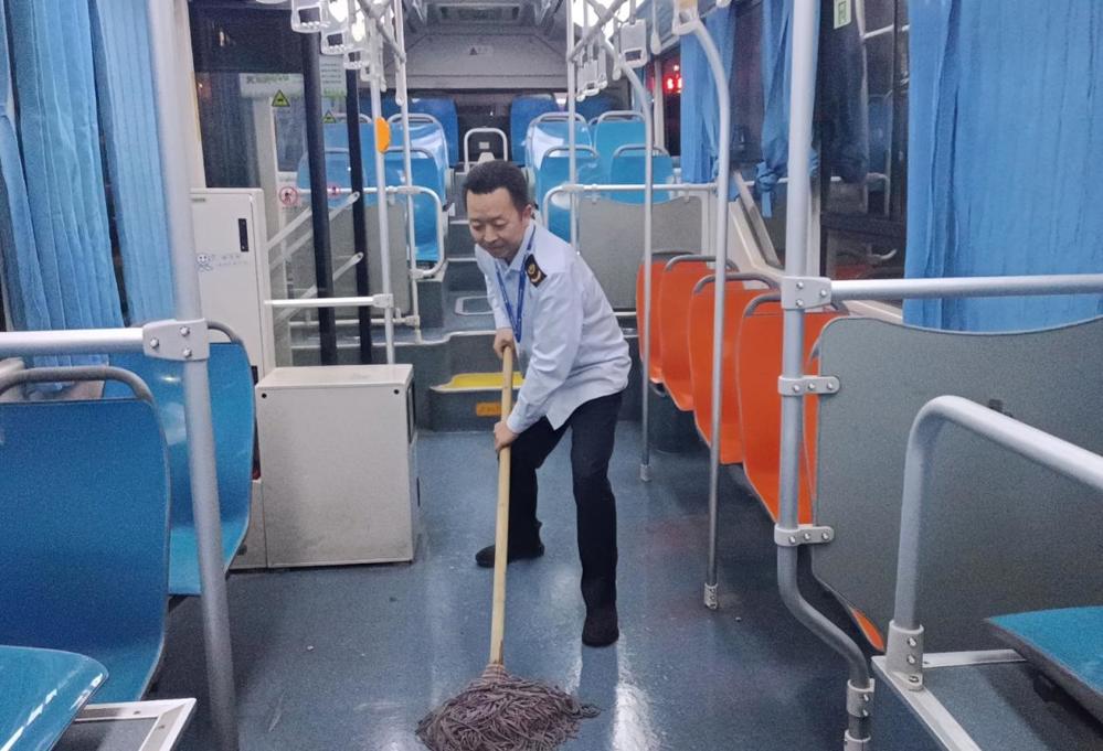 三分公司 谢永进